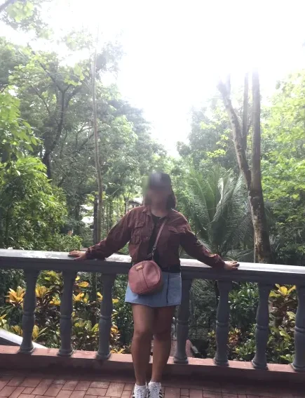 Aisha, 32