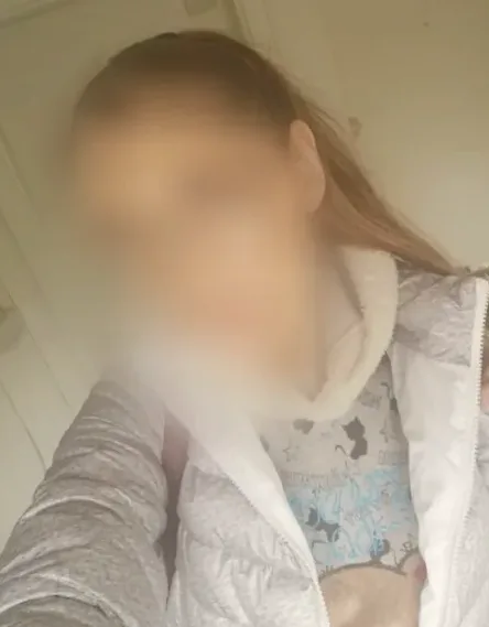 Amira, 36