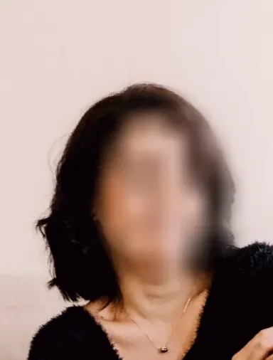 Catriona, 38