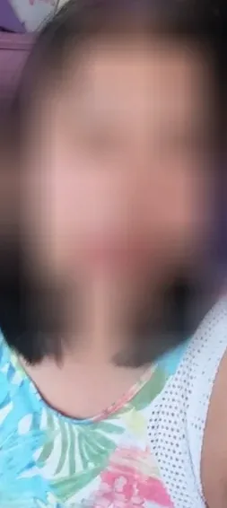 Ewa, 37