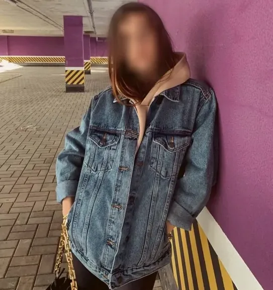 Lauren, 31