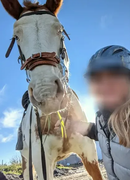 Morag, 35
