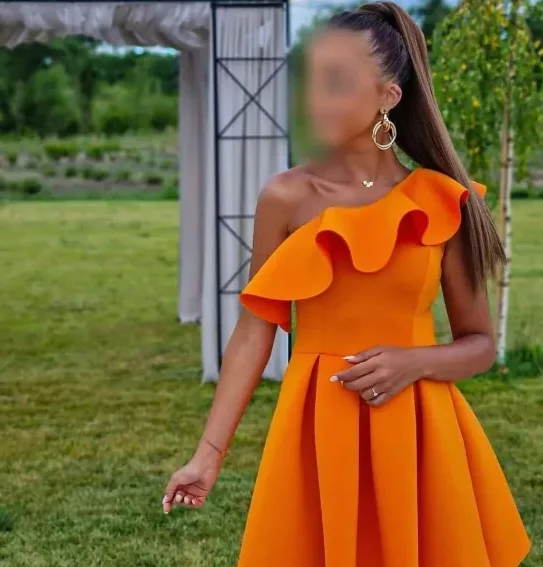Priya, 24