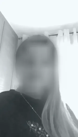 Rhian, 40