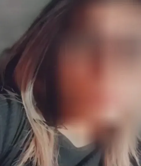 Sophie, 30