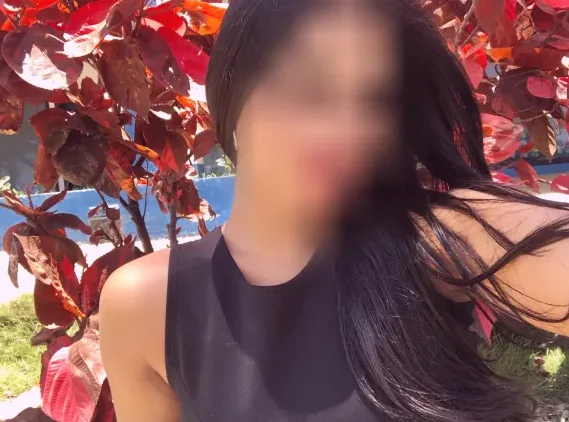 Victoria, 27